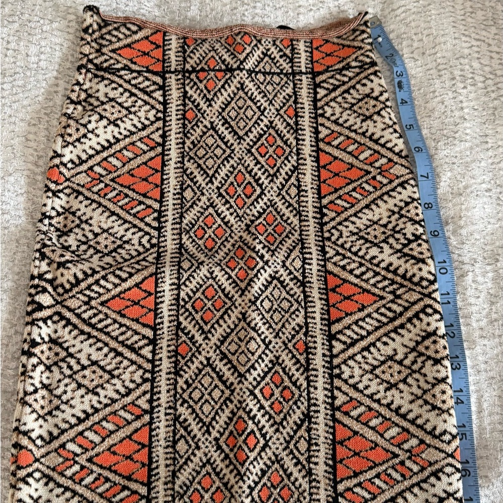 BCBGMaxAzria Cream, Orange and Black Geometric Knit Midi Skirt
